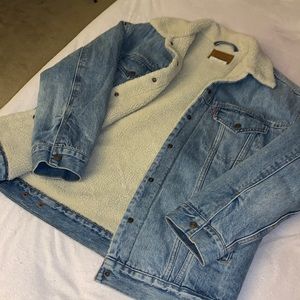 Levi’s Trucker Jacket - Sherpa